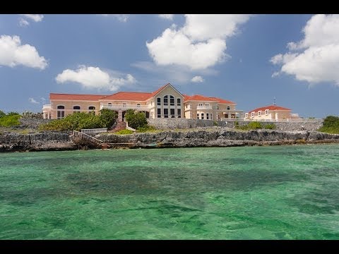 Royal Vista Estate | Queen’s Highway | Cayman Islands Sotheby’s International Realty